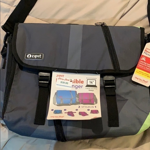 Zip it Messenger Computer / Work Bag - Picture 3 of 6